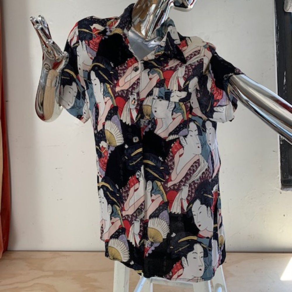 Pink Wheels Rayon Crepe short sleeve button down